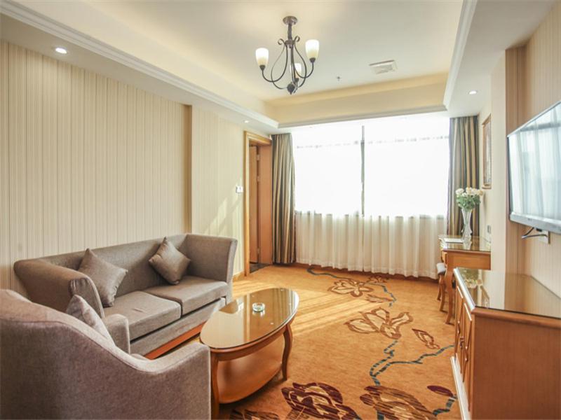 Vienna Hotel Fuzhou Linchuan Avenue المظهر الخارجي الصورة